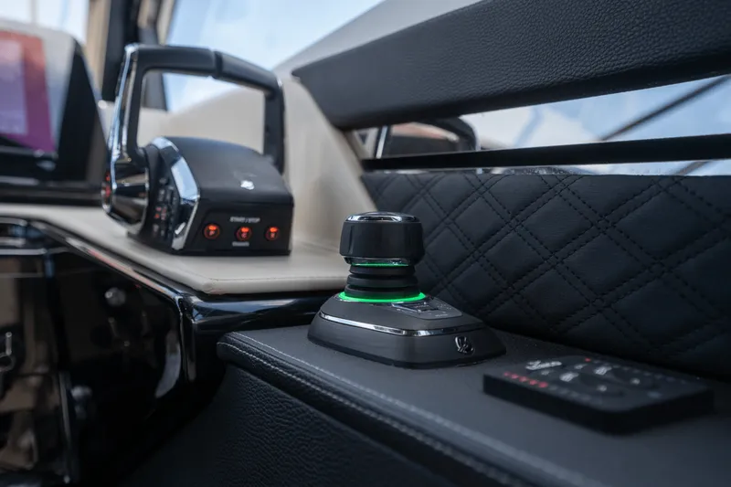 Slide: The Image of Cruisers Yachts 50 GLS Outboard 2025 - 30