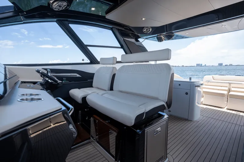 Slide: The Image of Cruisers Yachts 50 GLS Outboard 2025 - 34