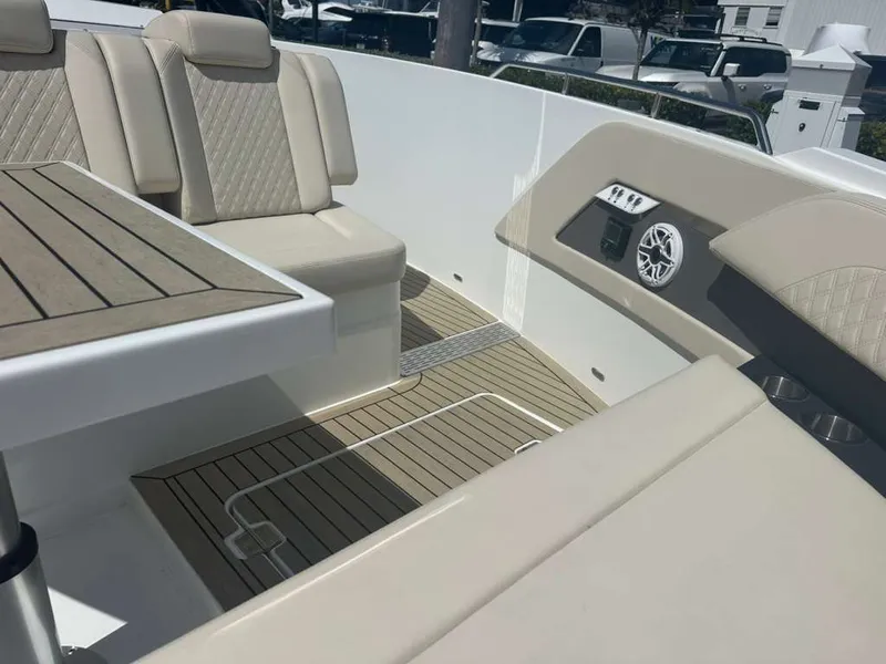 Slide: The Image of Cruisers Yachts 50 GLS Outboard 2025 - 68