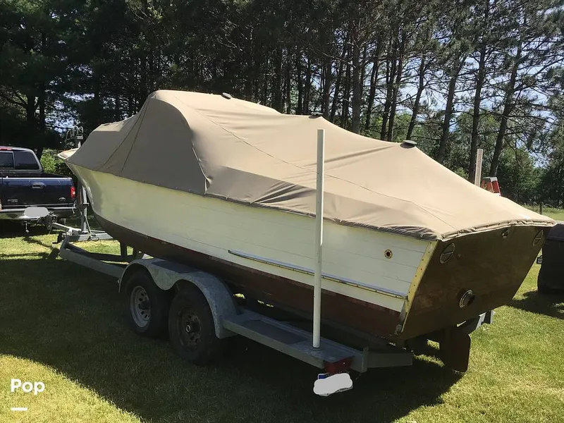 Slide: The Image of Chris-Craft 24 Express Cruiser 1953 - 14946653