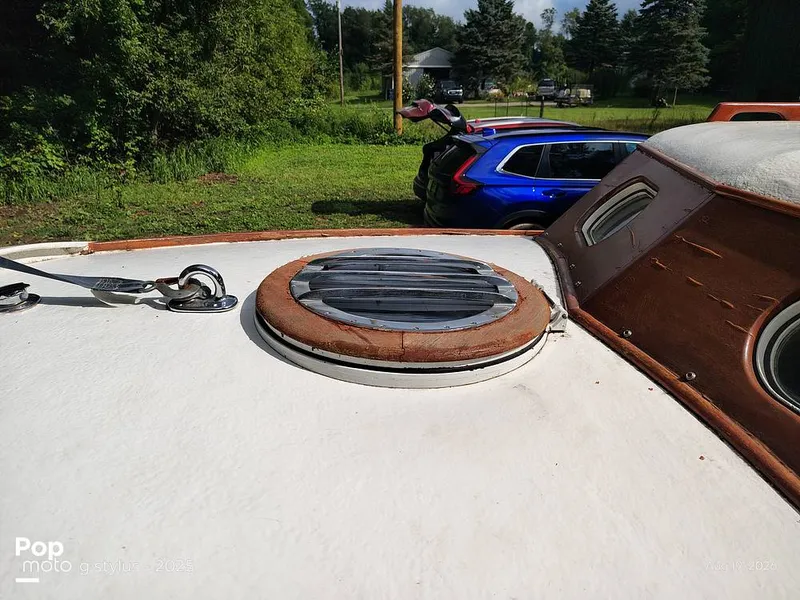 Slide: The Image of Chris-Craft 24 Express Cruiser 1953 - 16689661