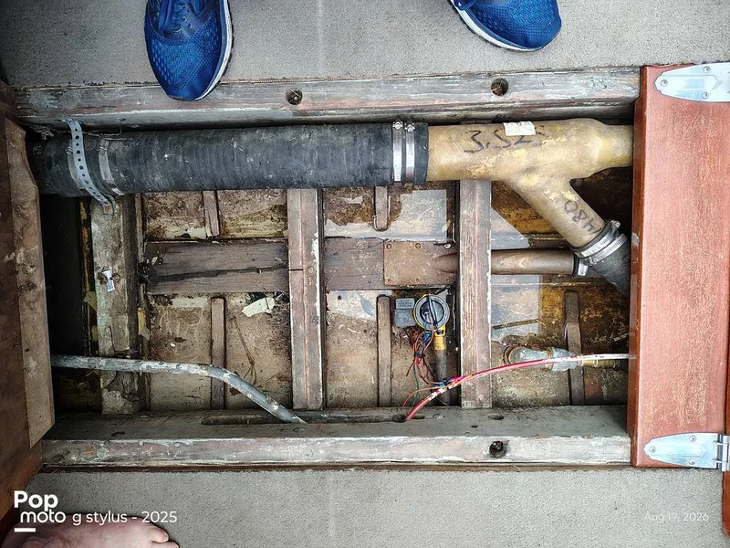 Slide: The Image of Chris-Craft 24 Express Cruiser 1953 - 16689656
