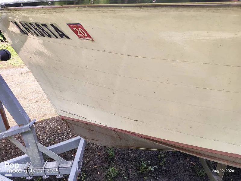 Slide: The Image of Chris-Craft 24 Express Cruiser 1953 - 16689665