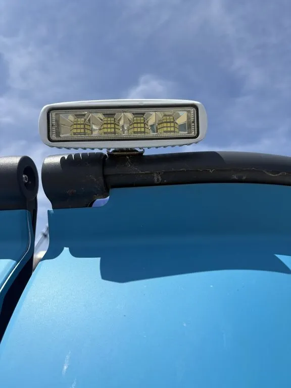Slide: The Image of Sea-Doo Switch® 19-170 hp 2023 - 5