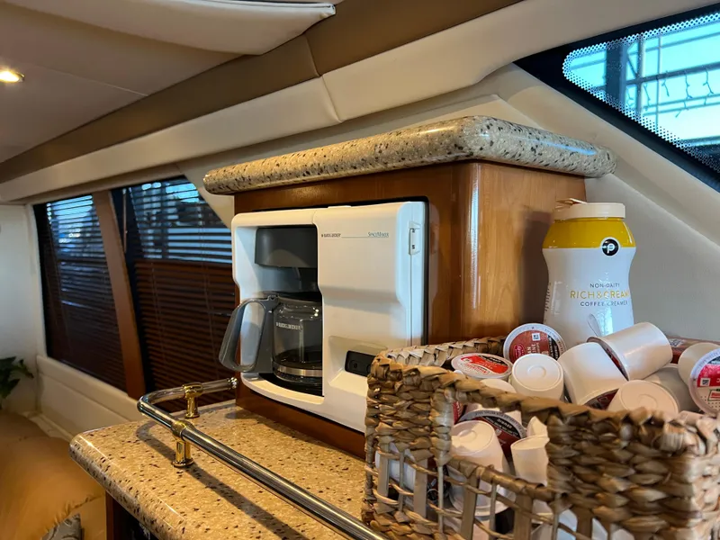 Slide: The Image of Carver Yachts 450 Voyager Pilothouse 2001 - 60