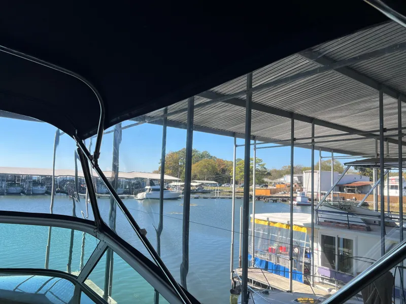 Slide: The Image of Carver Yachts 450 Voyager Pilothouse 2001 - 16
