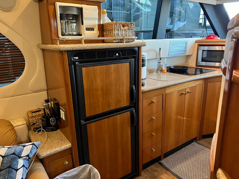 Slide: The Image of Carver Yachts 450 Voyager Pilothouse 2001 - 78