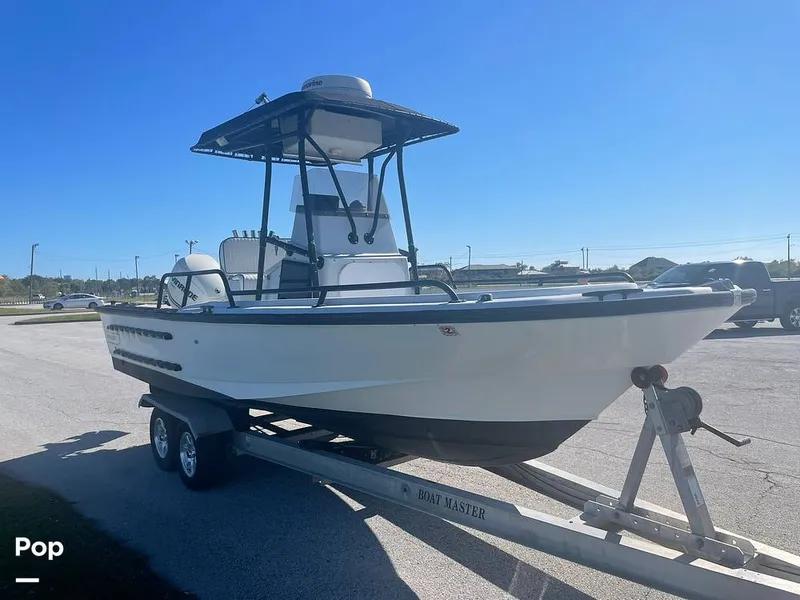 Slide: The Image of Boston Whaler 21 Outrage (Justice Edition) 1999 - 11654544