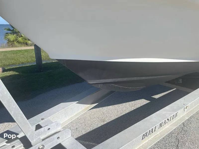 Slide: The Image of Boston Whaler 21 Outrage (Justice Edition) 1999 - 11654547