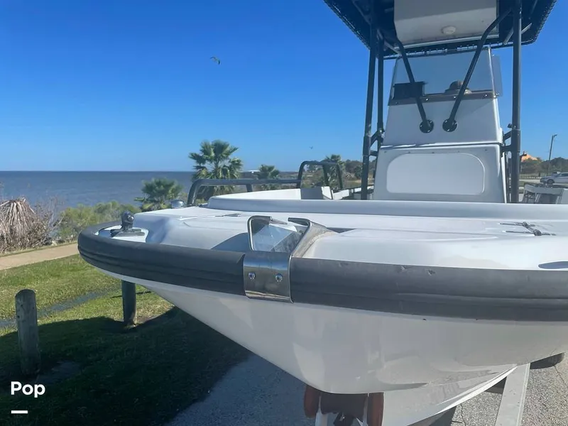Slide: The Image of Boston Whaler 21 Outrage (Justice Edition) 1999 - 11654551