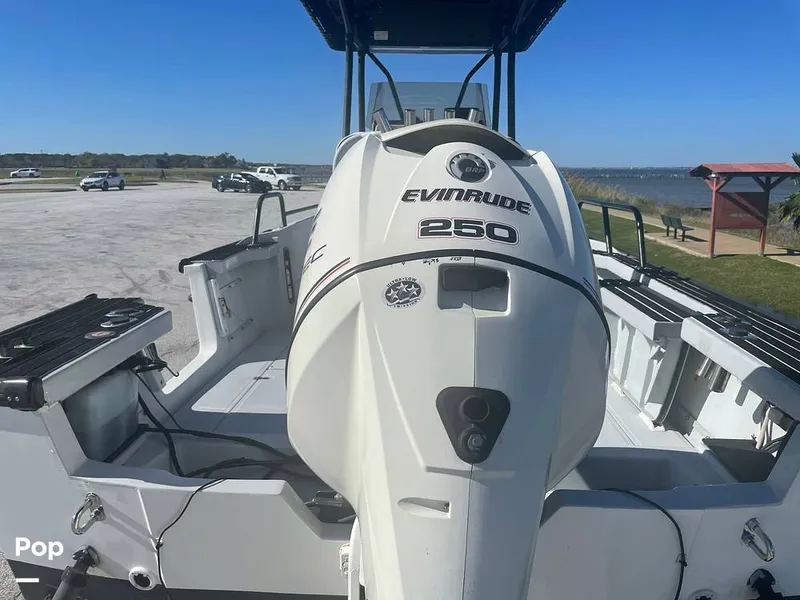 Slide: The Image of Boston Whaler 21 Outrage (Justice Edition) 1999 - 11654561