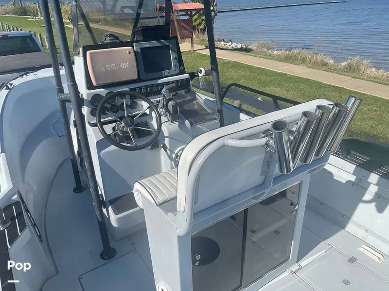 Slide: The Image of Boston Whaler 21 Outrage (Justice Edition) 1999 - 11654590