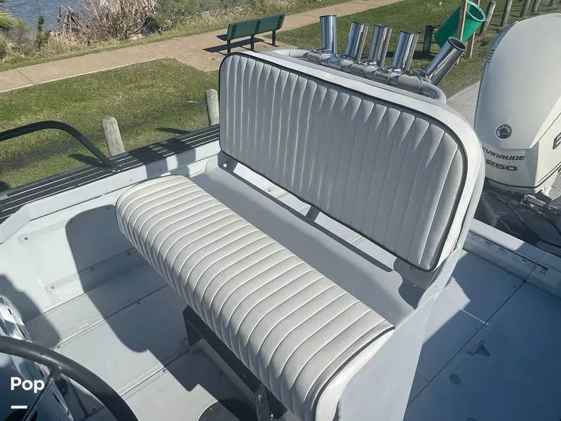 Slide: The Image of Boston Whaler 21 Outrage (Justice Edition) 1999 - 11654597