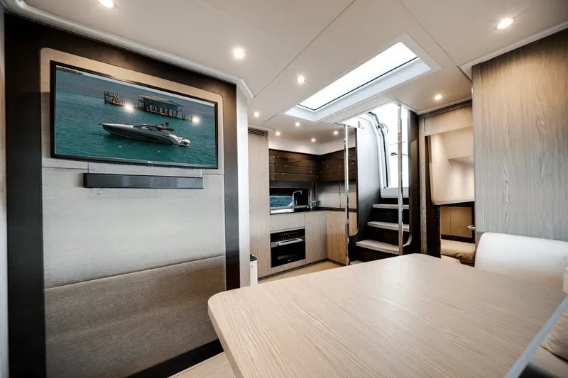 Slide: The Image of Azimut Atlantis 45 2024 - 24