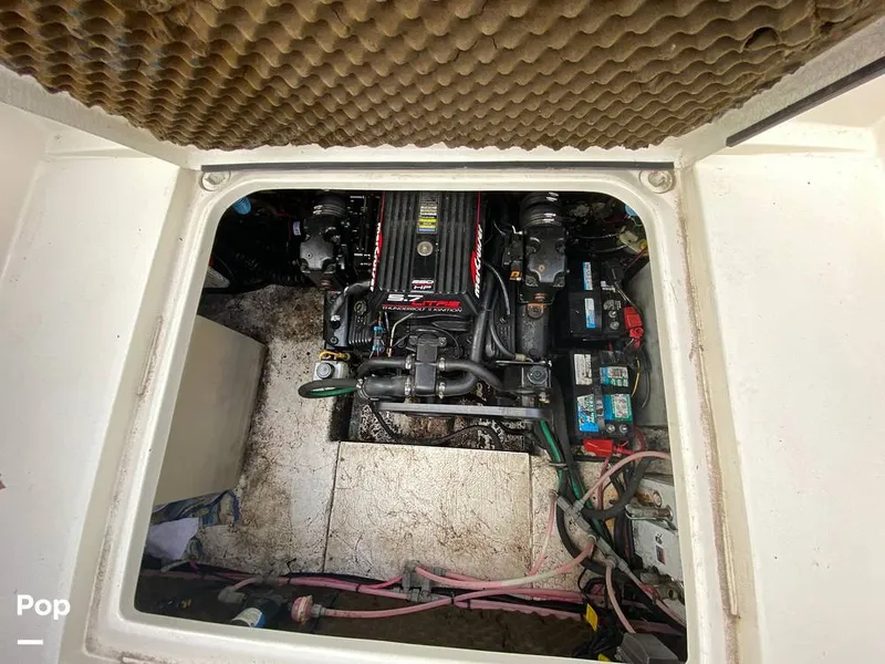 Slide: The Image of Monterey 256 Cruiser 1998 - 11680668