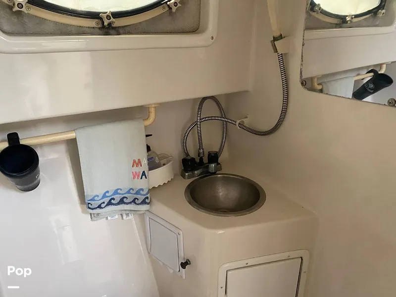 Slide: The Image of Monterey 256 Cruiser 1998 - 11680679