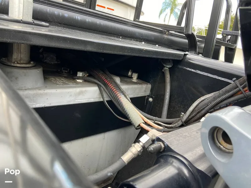 Slide: The Image of Regency 230 DL3 2020 - 11707223