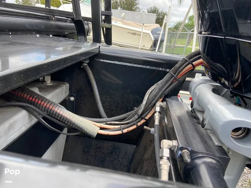 Slide: The Image of Regency 230 DL3 2020 - 11707224