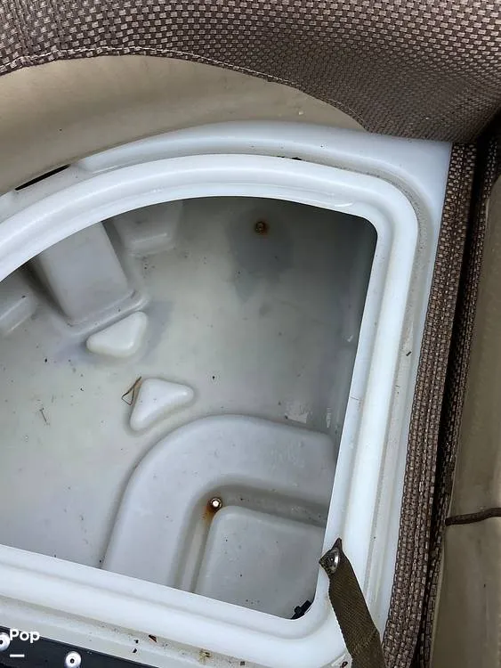 Slide: The Image of Regency 230 DL3 2020 - 11707284