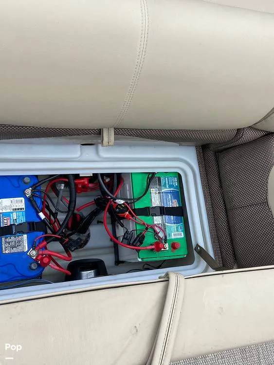 Slide: The Image of Regency 230 DL3 2020 - 11707267