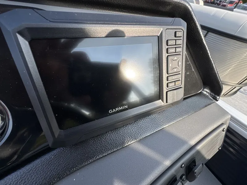 Slide: The Image of Bennington 20 S1 CRUISE 2026 - 26