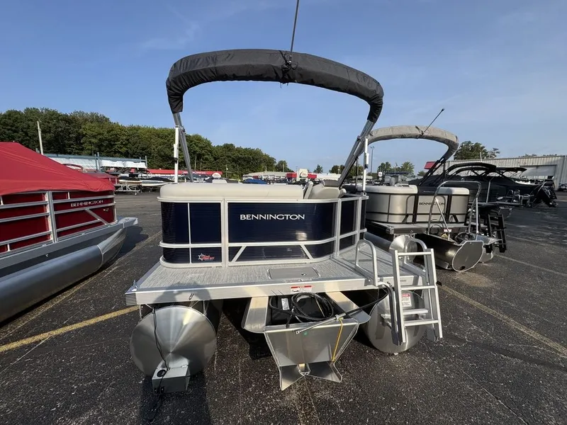 Slide: The Image of Bennington 20 S1 CRUISE 2026 - 6