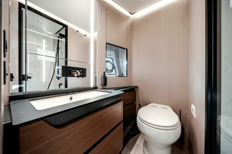 Slide: The Image of Azimut S8 2025 - 68