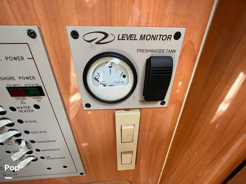 Slide: The Image of Regal 2660 Commodore 2000 - 12723295