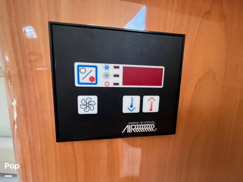 Slide: The Image of Regal 2660 Commodore 2000 - 12723305