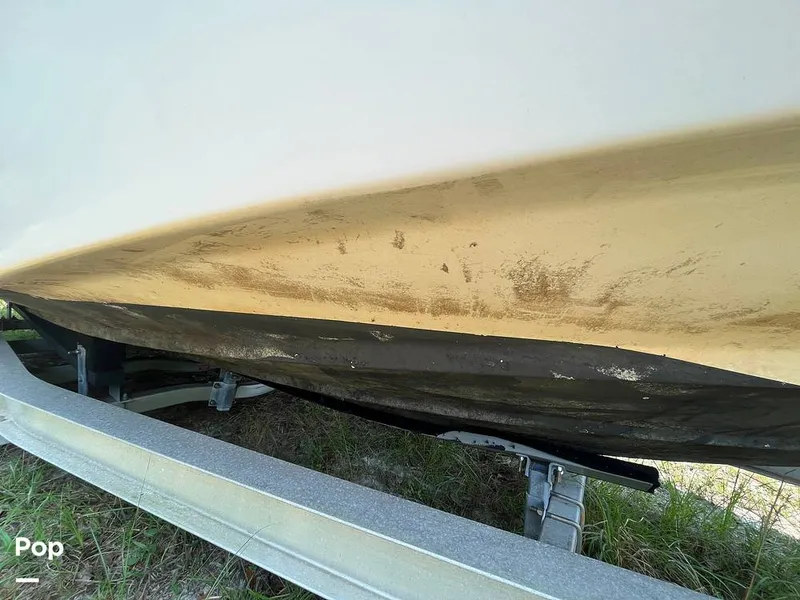 Slide: The Image of Regal 2660 Commodore 2000 - 12723245