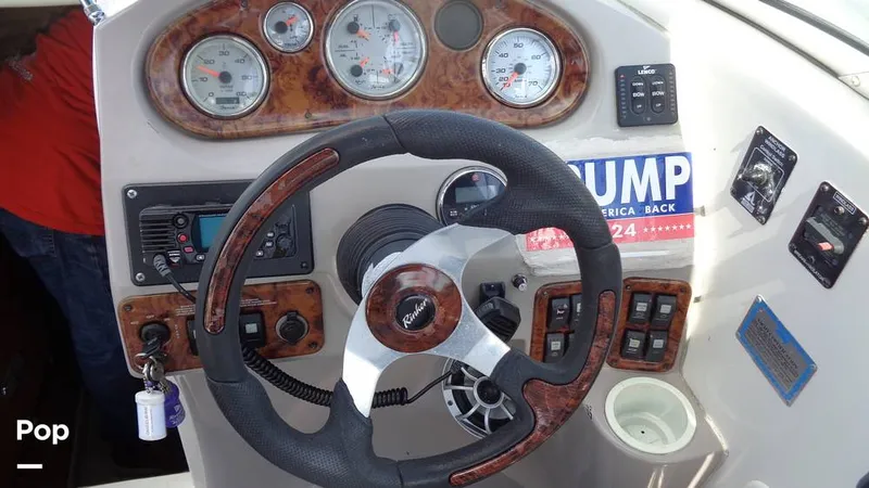 Slide: The Image of Rinker Captiva 282 special edition 2005 - 12855425