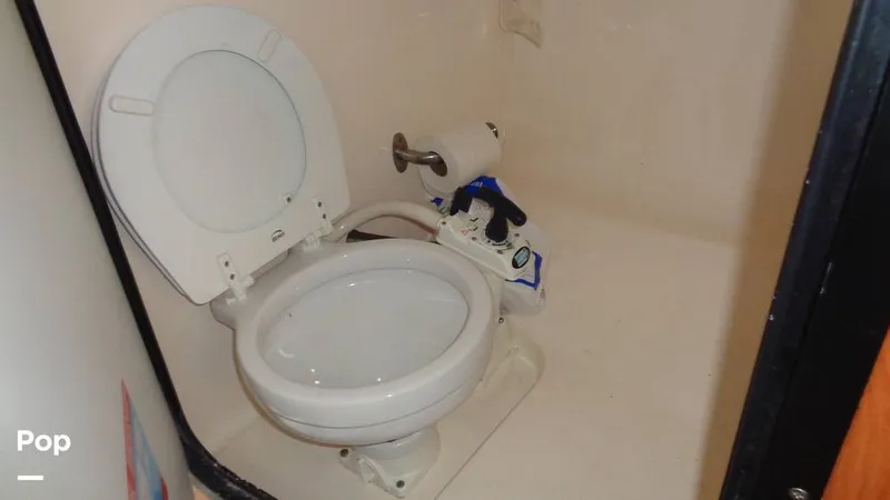 Slide: The Image of Rinker Captiva 282 special edition 2005 - 12855435