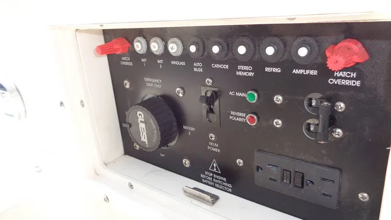 Slide: The Image of Rinker Captiva 282 special edition 2005 - 12855462