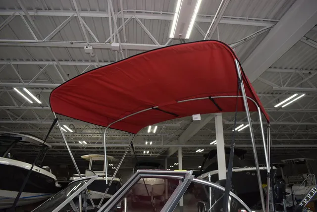 Slide: The Image of Bayliner 160 Bowrider 2016 - 8