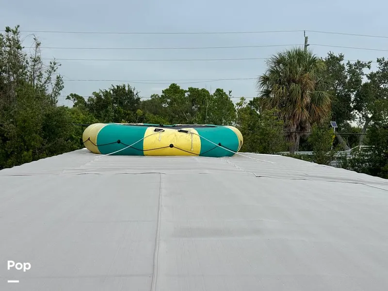 Slide: The Image of Sightseer Marine Sightseer 2008 - 16791006