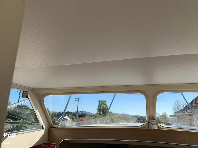 Slide: The Image of Uniflite 23 Cruiser 1967 - 11921401