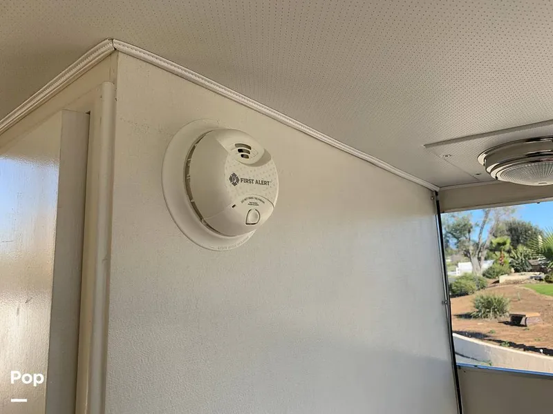 Slide: The Image of Uniflite 23 Cruiser 1967 - 11921407