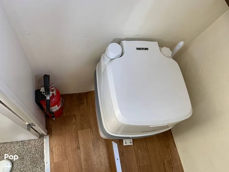 Slide: The Image of Uniflite 23 Cruiser 1967 - 11921409