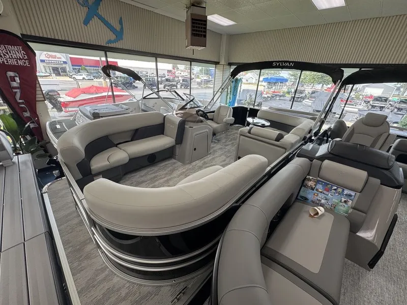 Slide: The Image of Sylvan MIRAGE 8520 CRS 2027 - 4