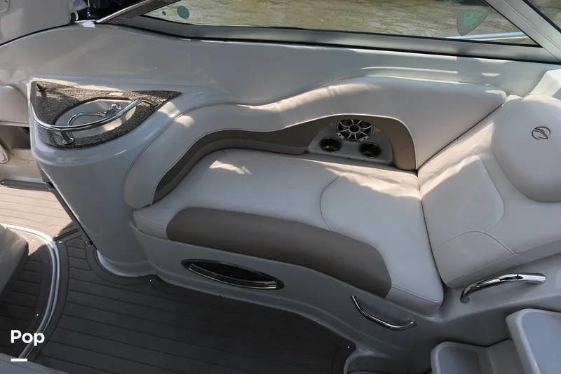 Slide: The Image of Crownline Boats 264CR 2018 - 12777698