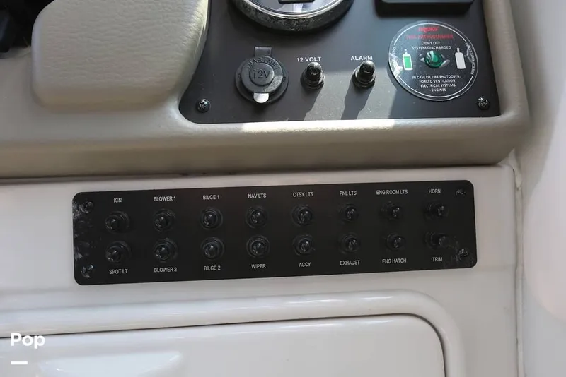 Slide: The Image of Crownline Boats 264CR 2018 - 12508716