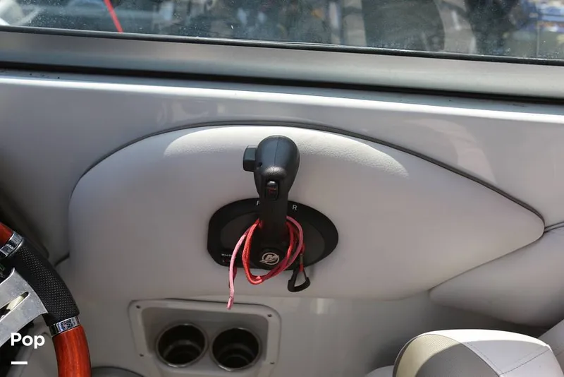 Slide: The Image of Crownline Boats 264CR 2018 - 12508717