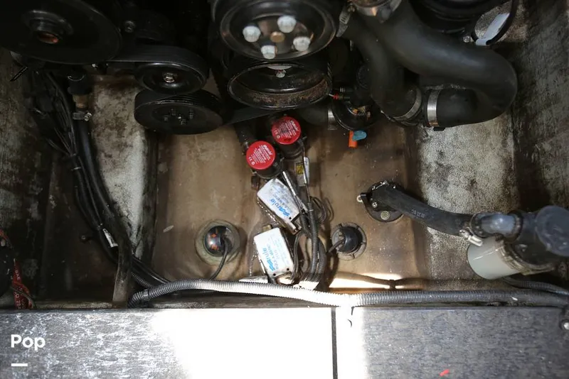 Slide: The Image of Crownline Boats 264CR 2018 - 12508825