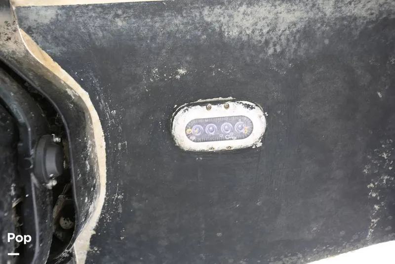 Slide: The Image of Crownline Boats 264CR 2018 - 12508828