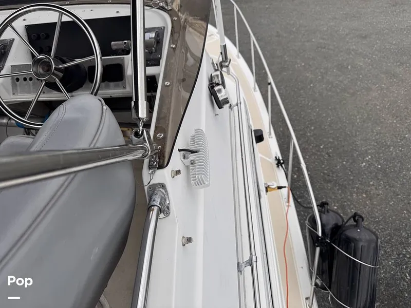 Slide: The Image of Bayliner 3288 MY 1983 - 16460737