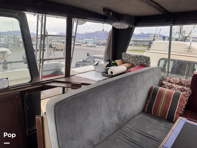 Slide: The Image of Bayliner 3288 MY 1983 - 16460776
