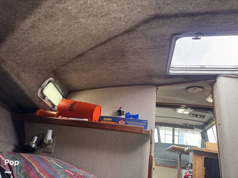 Slide: The Image of Bayliner 3288 MY 1983 - 16460747