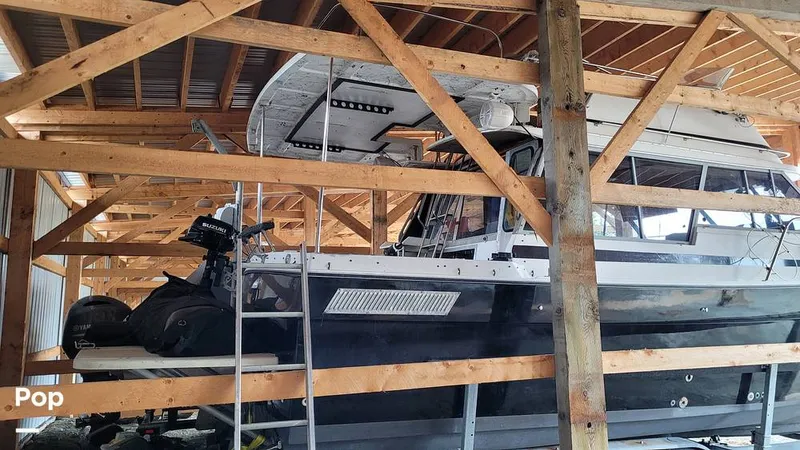 Slide: The Image of Bayliner 3288 MY 1983 - 15464654