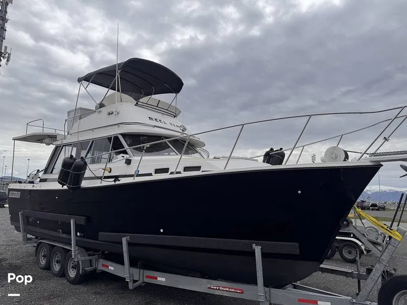 Slide: The Image of Bayliner 3288 MY 1983 - 16460799