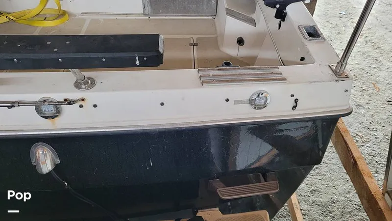 Slide: The Image of Bayliner 3288 MY 1983 - 15464668